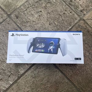 Sony PlayStation PORTAL Remote Player for PS5 Console New Sealed *SHIPS TODAY*